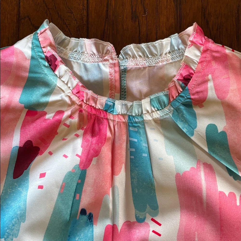 Colorful Ruffle Sleeve Top - Picture 4 of 7